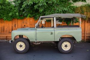 Land Rover Series IIA 88 200Tdi-Powered 1967 года 